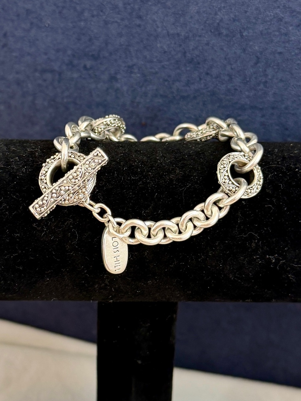 LOIS HILL Vintage Sterling Silver Filigree Popcorn Toggle Link Bracelet; 7.75”